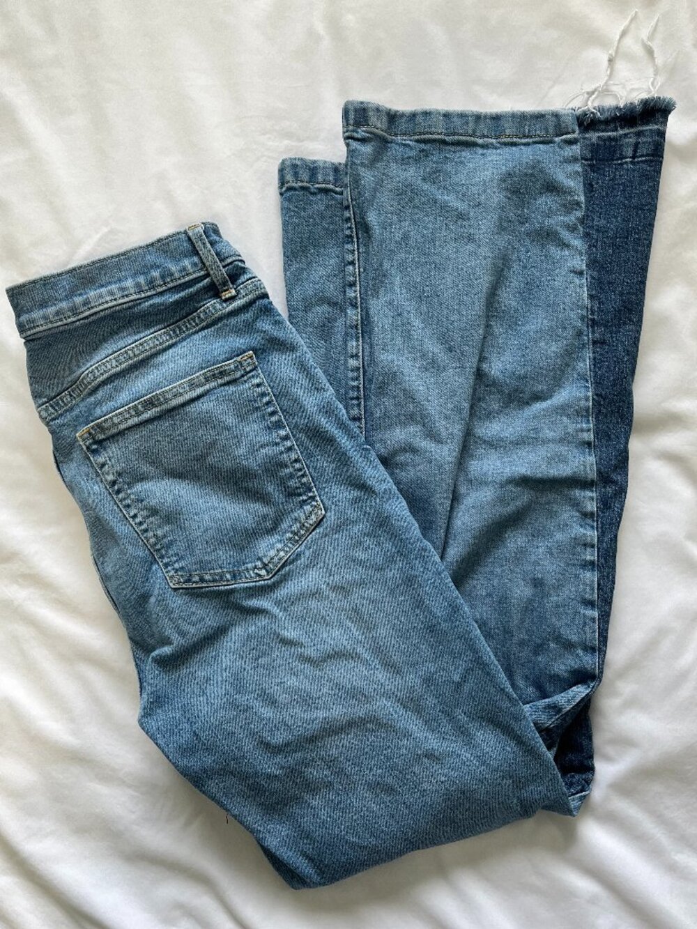 GAP 70's Flare Jeans - Picture 2 of 10